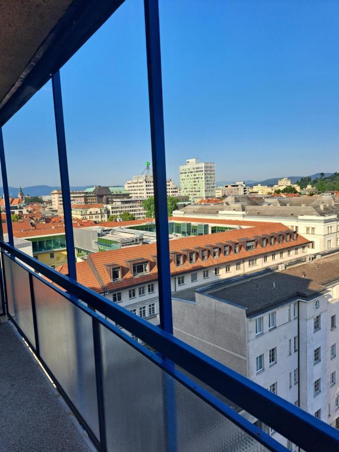 Ljubljana Center With A Castle View, Parking Apartment Luaran gambar