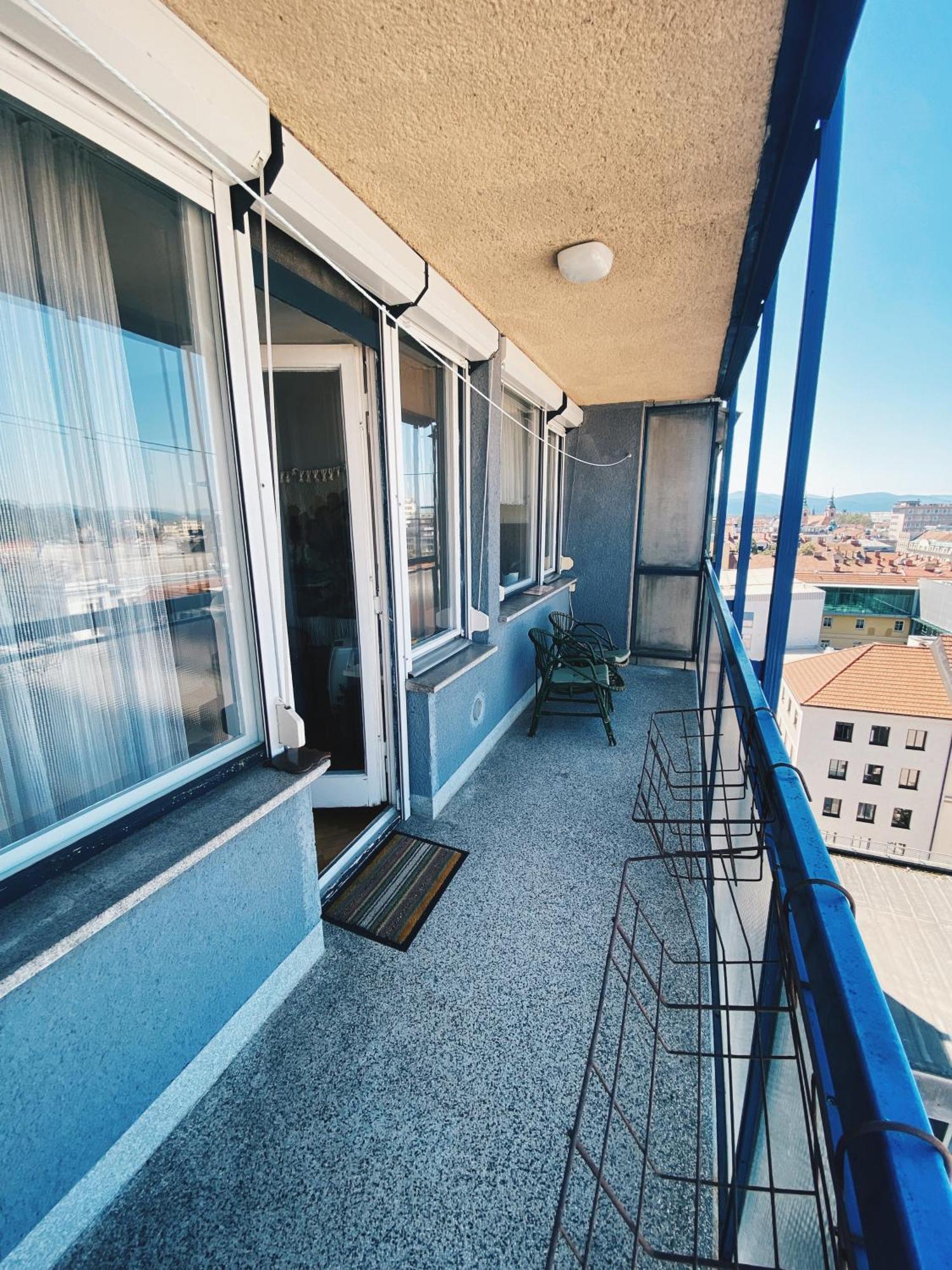 Ljubljana Center With A Castle View, Parking Apartment Luaran gambar
