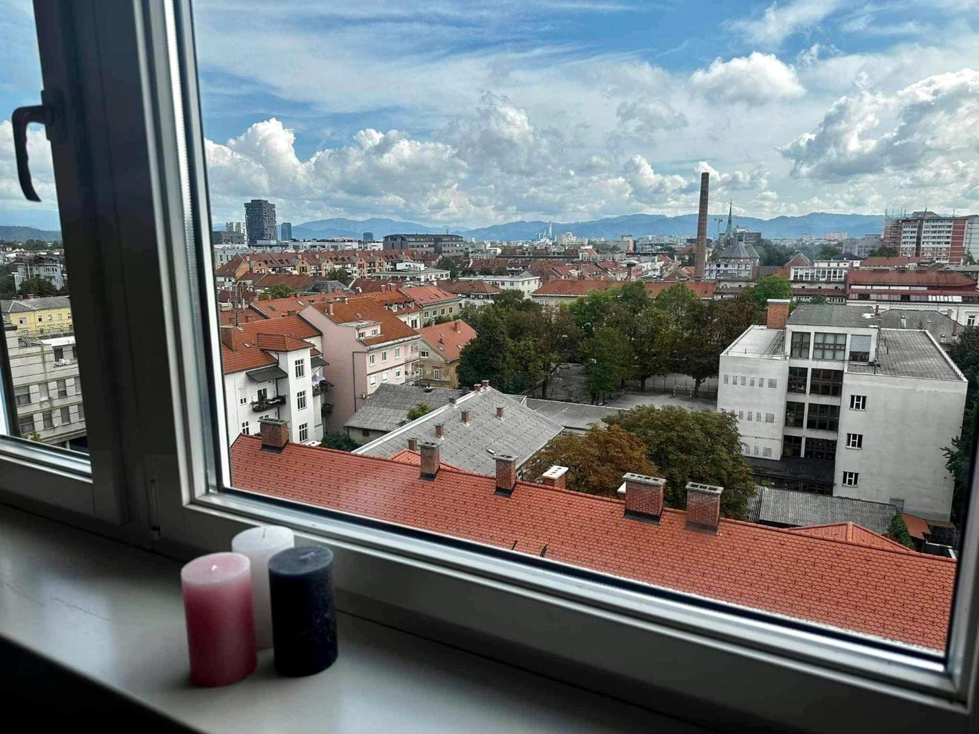 Ljubljana Center With A Castle View, Parking Apartment Luaran gambar